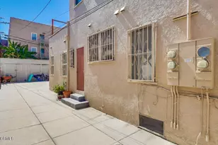 833 835 Ridgewood, Los Angeles, CA 90038 - Photo 27