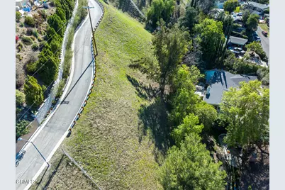 4845 N Calderon Road, Woodland Hills, CA 91364 - Photo 37