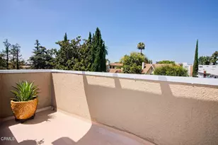202 S Holliston Ave, Pasadena, CA 91106 - Photo 35