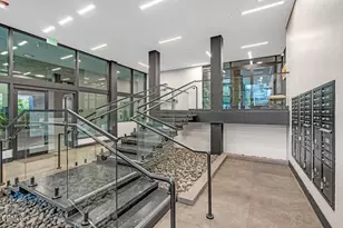 178 S Euclid Ave, Pasadena, CA 91104 - Photo 1