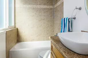 540 Kelton Ave, Los Angeles, CA 90024 - Photo 19