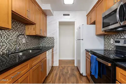 540 Kelton Avenue, Los Angeles, CA 90024 - Photo 9