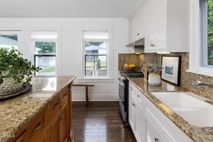 261 S Allen Ave, Pasadena, CA 91106 - Photo 17