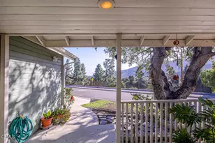 2727 Altura Ave, La Crescenta, CA 91214 - Photo 3