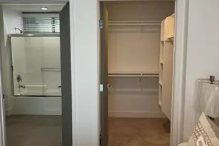 239 S Marengo Ave, Pasadena, CA 91101 - Photo 17