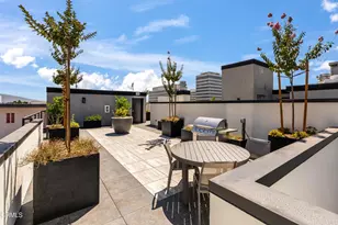 150 S Oak Knoll Ave, Pasadena, CA 91101 - Photo 25