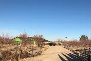 34738 Old Woman Springs Rd, Lucerne Valley, CA 92356 - Photo 9