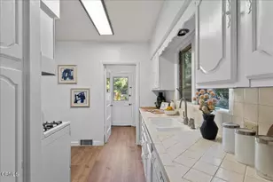 661 W Alegria Ave, Sierra Madre, CA 91024 - Photo 15