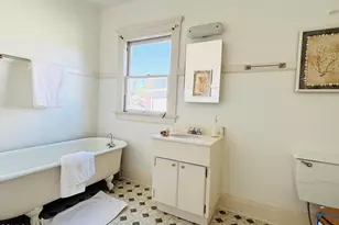 825 N Bushnell Ave, Alhambra, CA 91801 - Photo 33