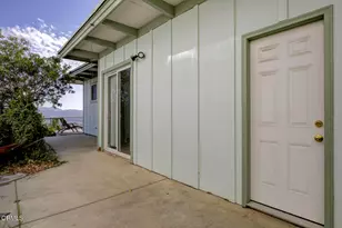 12016 Mountain View Trail, Sylmar, CA 91342 - Photo 43