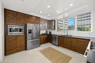 257 S Hudson Ave, Pasadena, CA 91101 - Photo 17