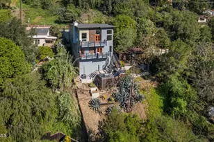 475 Rustic Dr, Los Angeles, CA 90065 - Photo 47