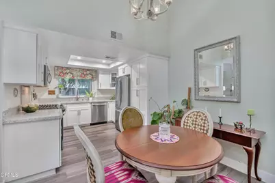 210 E Walnut Avenue #J, Monrovia, CA 91016 - Photo 7