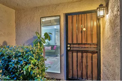 210 E Walnut Avenue #J, Monrovia, CA 91016 - Photo 3