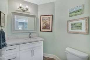 210 E Walnut Ave, Monrovia, CA 91016 - Photo 11