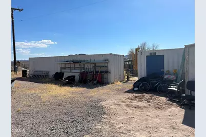 57376 Ca-127, Baker, CA 92309 - Photo 13