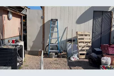 57376 Ca-127, Baker, CA 92309 - Photo 35