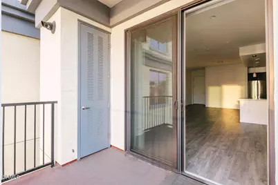 124 W Colorado Street #404, Glendale, CA 91204 - Photo 31