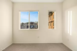 124 W Colorado St, Glendale, CA 91204 - Photo 11