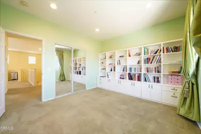 11071 N Tamberly Lane, Los Angeles, CA 91042 - Photo 37