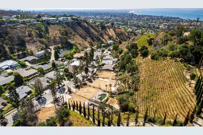 1227 Bienveneda Avenue, Pacific Palisades, CA 90272 - Photo 9