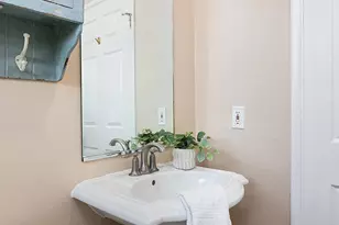 1247 Flanders Rd, La Canada Flintridge, CA 91011 - Photo 27