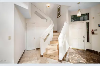 925 Calle La Primavera, Glendale, CA 91208 - Photo 19