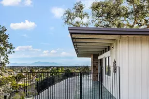 877 Hillcrest Dr, Pomona, CA 91768 - Photo 37