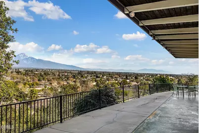 877 Hillcrest Drive, Pomona, CA 91768 - Photo 35