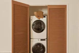 6002 Springvale Dr, Los Angeles, CA 90042 - Photo 13