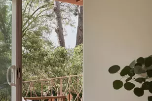 6002 Springvale Dr, Los Angeles, CA 90042 - Photo 29