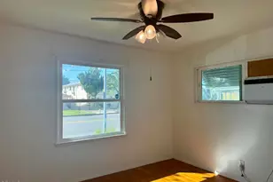 12811 Oxnard St, Los Angeles, CA 91606 - Photo 11