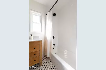 2507 Rockdell Street, La Crescenta, CA 91214 - Photo 25