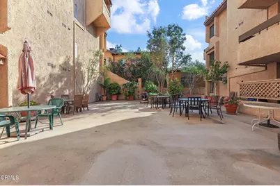 640 S Lake Avenue #105, Pasadena, CA 91106 - Photo 33