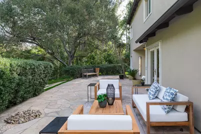 766 Canon Drive, Pasadena, CA 91106 - Photo 3