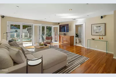 766 Canon Drive, Pasadena, CA 91106 - Photo 15