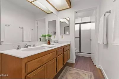 436 E Palm Avenue #301, Burbank, CA 91501 - Photo 17