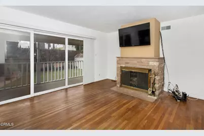 6425 Columbus Avenue, Los Angeles, CA 91411 - Photo 5