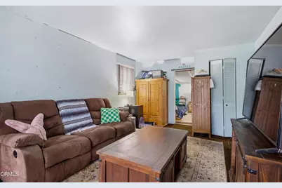 536 E Elk Avenue, Glendale, CA 91205 - Photo 9