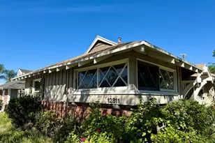 12811 Oxnard St, Los Angeles, CA 91606 - Photo 1