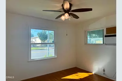 12811 Oxnard Street, Los Angeles, CA 91606 - Photo 11