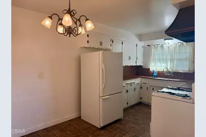 12811 Oxnard Street, Los Angeles, CA 91606 - Photo 9