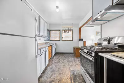 11060 Plainview Avenue, Los Angeles, CA 91042 - Photo 7