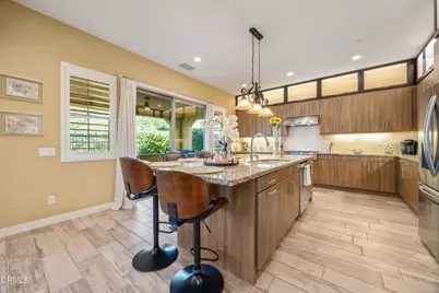 627 E Orange Blossom Way, Azusa, CA 91702 - Photo 19