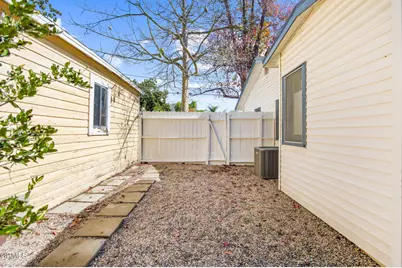 585 Palo Verde Avenue, Pasadena, CA 91107 - Photo 37