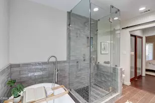 1255 Oak Cir Dr, Glendale, CA 91208 - Photo 25