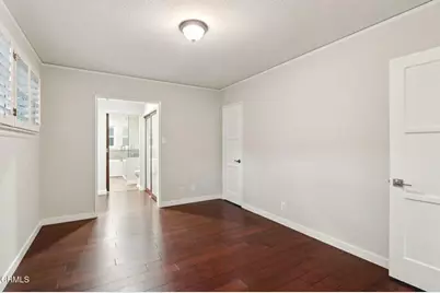 1255 Oak Circle Drive, Glendale, CA 91208 - Photo 21