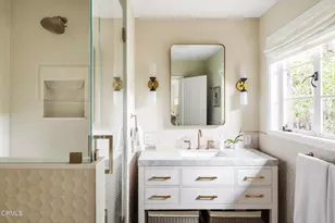 154 S Arroyo Blvd, Pasadena, CA 91105 - Photo 15