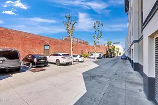 159 W Green St, Pasadena, CA 91105 - Photo 29