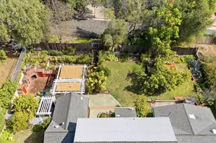 320 Toyon Rd, Sierra Madre, CA 91024 - Photo 57